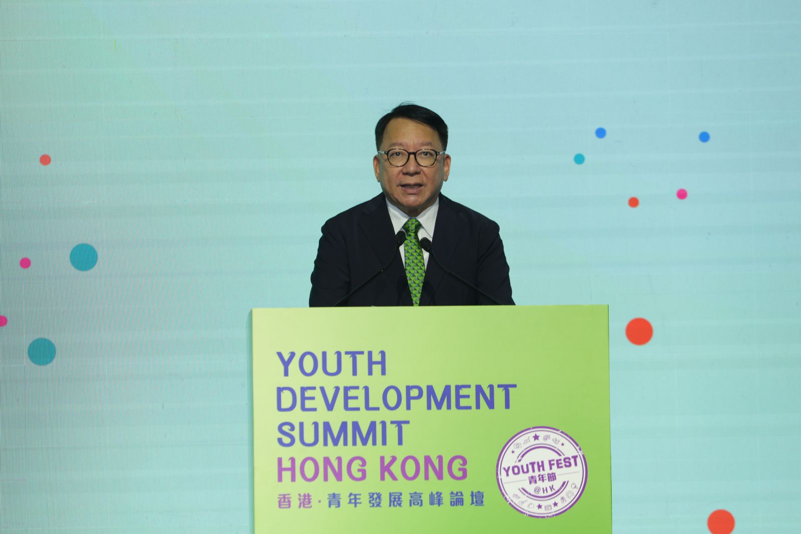 政务司司长陈国基在开幕环节致辞的相片
