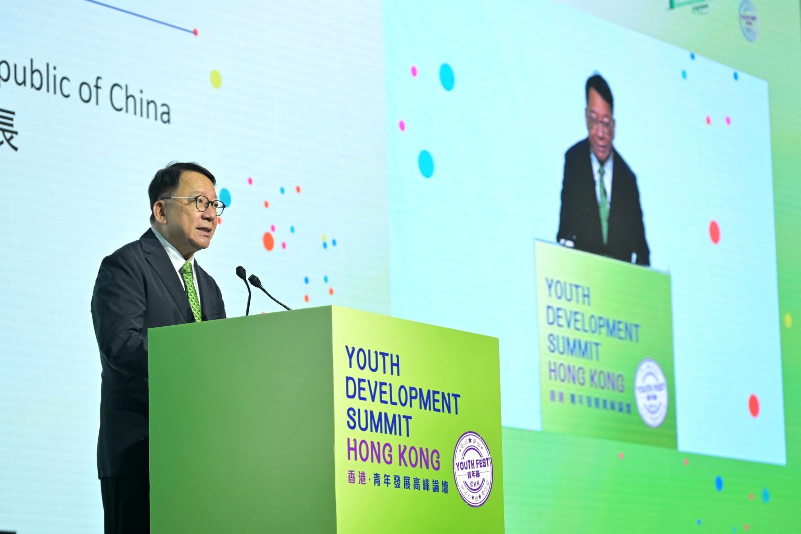 政务司司长陈国基在开幕环节致辞的相片 